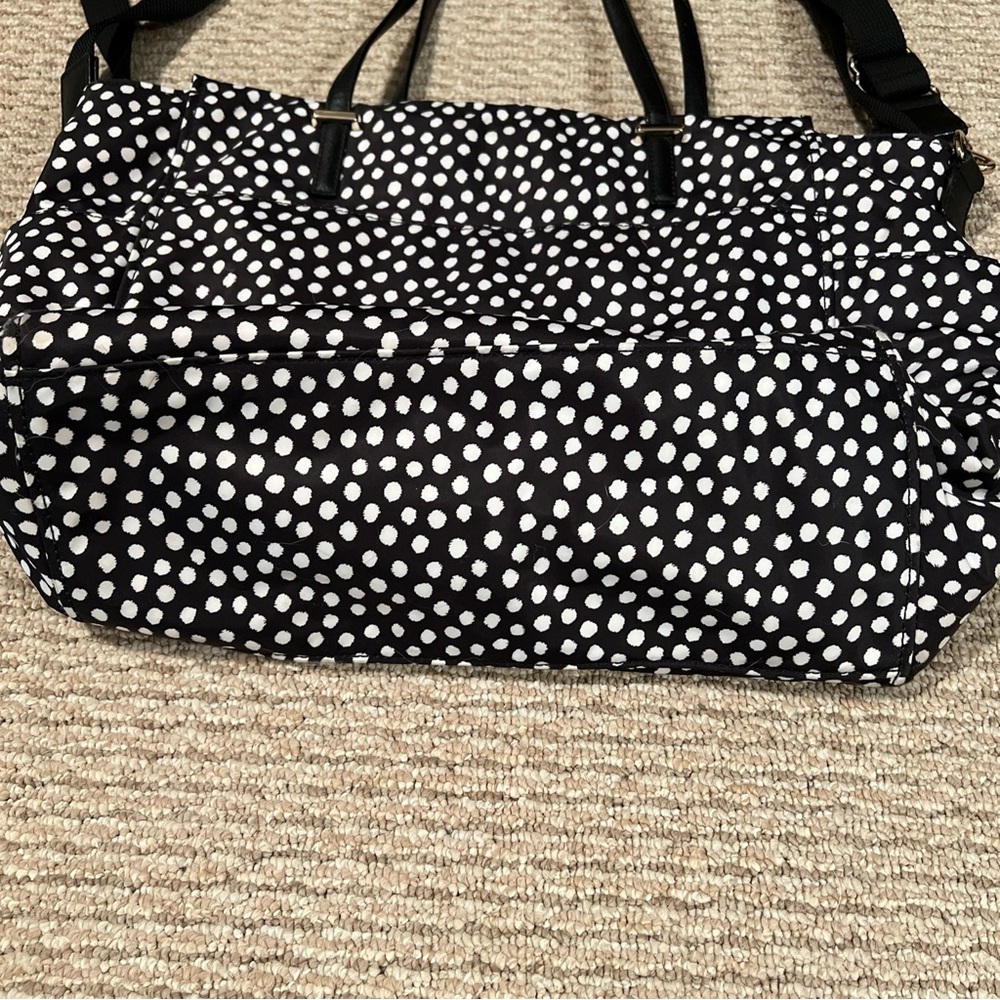 Kate Spade Stevie diaper bag with changing pad - Picture 5 of 12